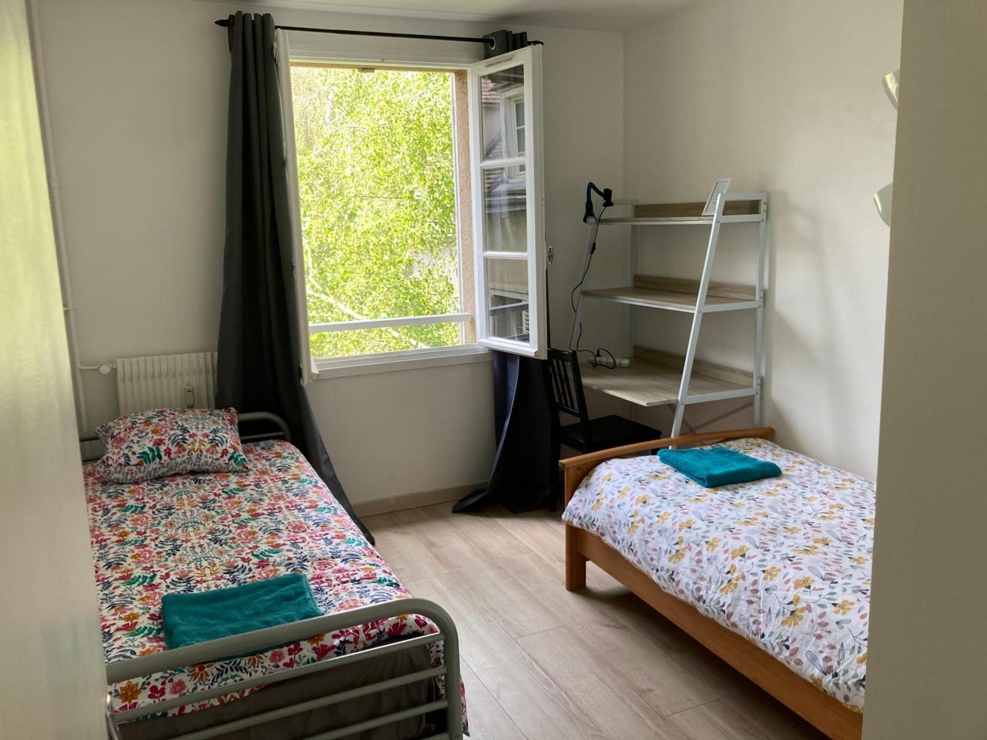 T3 De 55M2 Au Centre De Chartres Avec Parking Daire Dış mekan fotoğraf